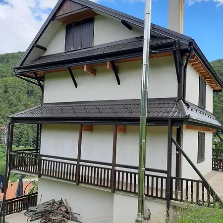 Kula Apartament *