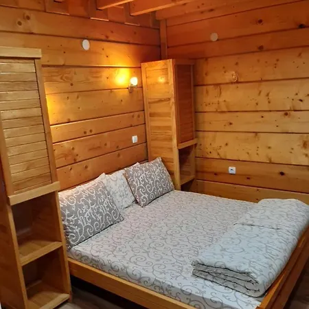 Kula Apartament *